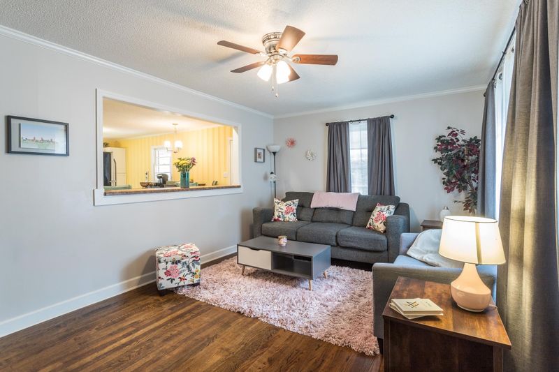 210 W Caroline Ave, Smithfield, NC 27577