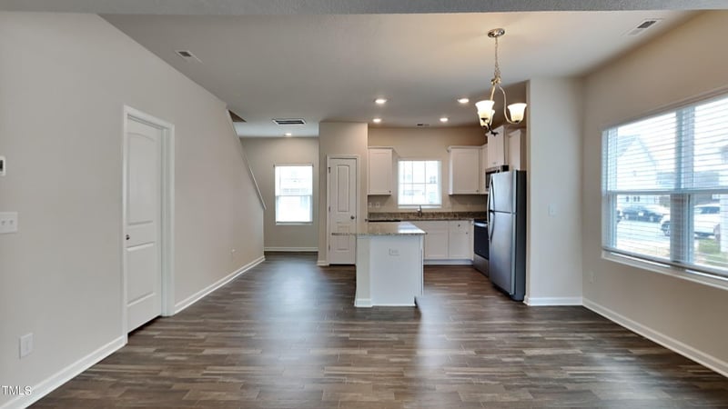 210 Chandler Ct, Sanford, NC 27330