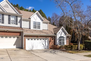 210 Chateau Pl, Chapel Hill, NC 27516