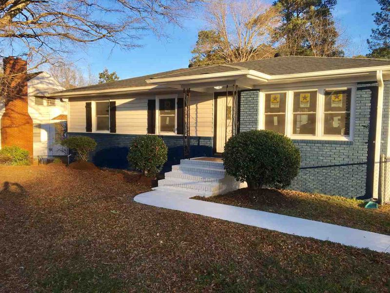 210 N Cheatham St, Franklinton, NC 27525