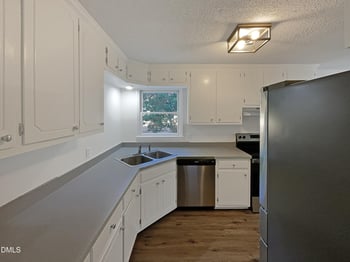 210 Clearwater Ct, Clayton, NC 27520