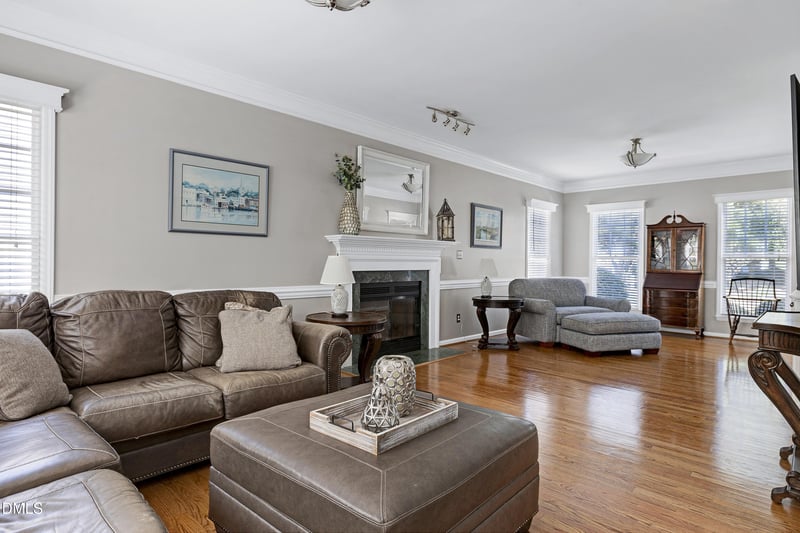 210 Coltsgate Dr, Cary, NC 27518