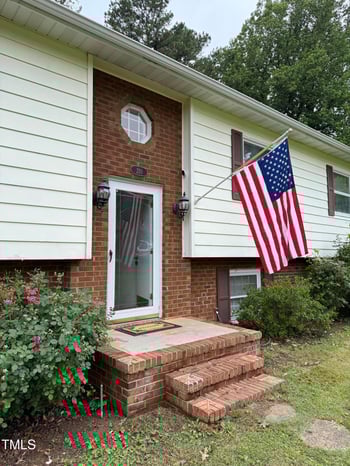 210 Crest Rd, Henderson, NC 27536