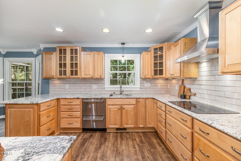 210 Crimmons Cir, Cary, NC 27511