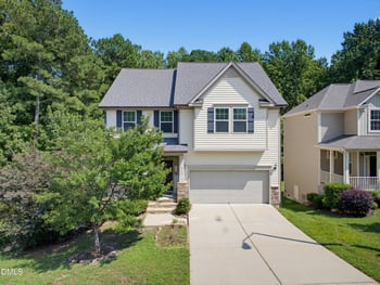 210 Davelyn Ct, Garner, NC 27529