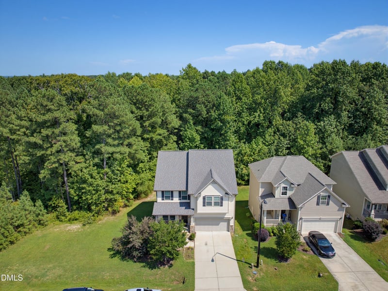 210 Davelyn Ct, Garner, NC 27529