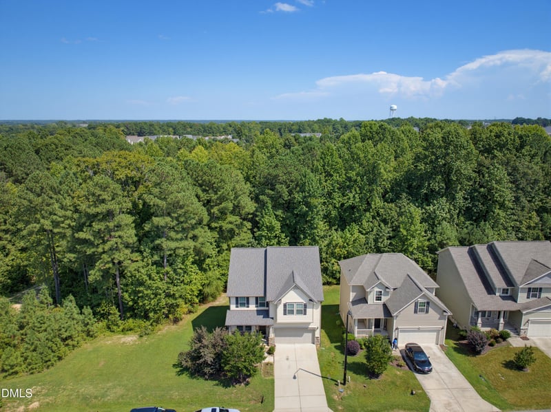 210 Davelyn Ct, Garner, NC 27529