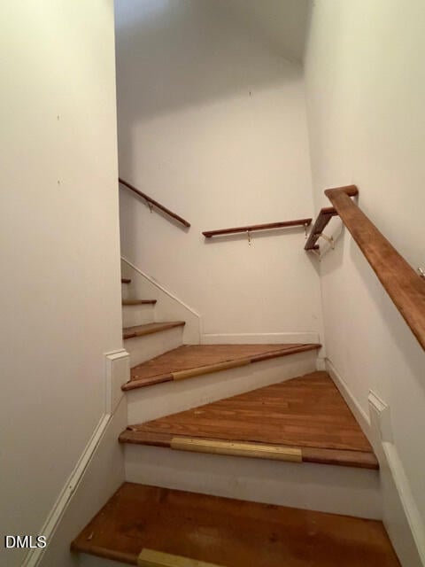210 Donnibrook Rn, Fuquay Varina, NC 27526