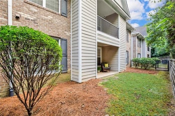 210 Fountainhead Ln #104, Fayetteville, NC 28301