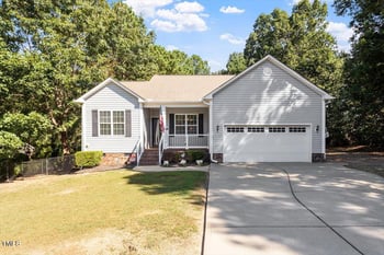 210 Fox Chase Ln, Smithfield, NC 27577