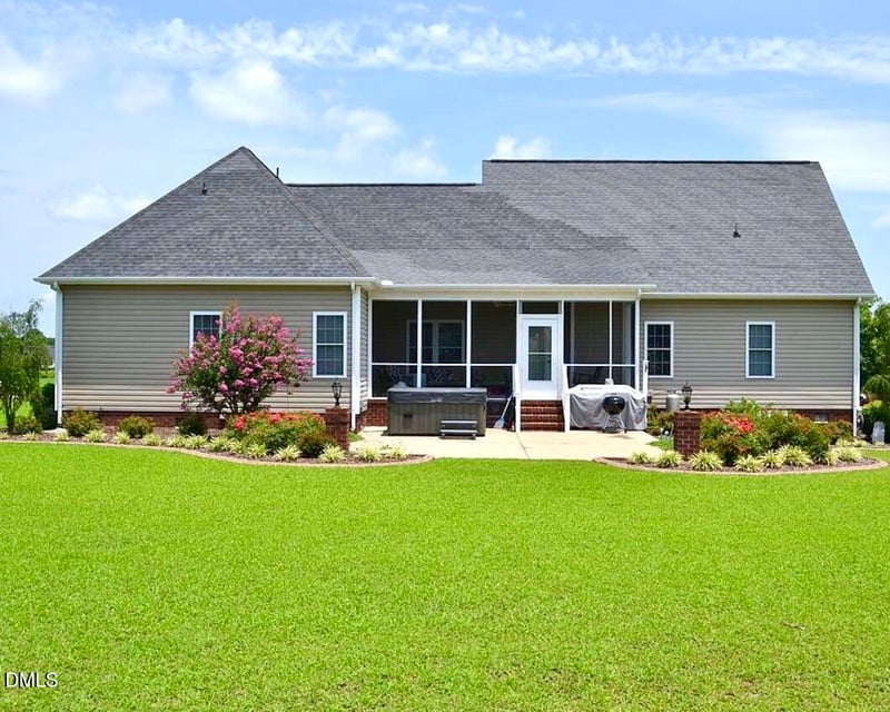 210 Gator Dr, Goldsboro, NC 27530