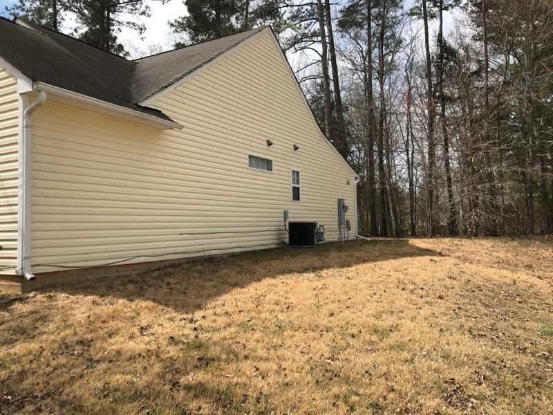 210 Hickory Glenn Ln, Durham, NC 27703