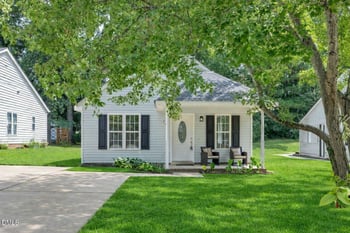 210 Highgate Cir, Wake Forest, NC 27587