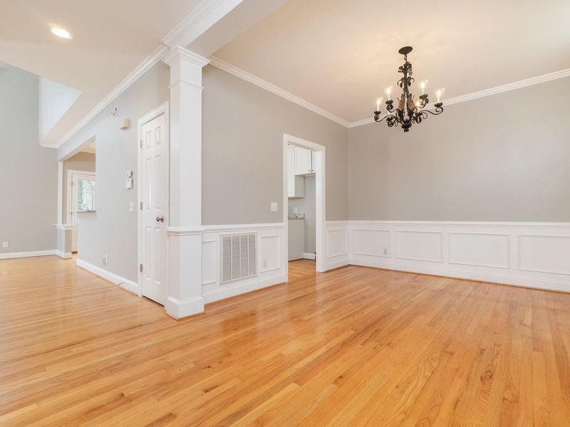 210 Kingsmill Rd, Cary, NC 27511