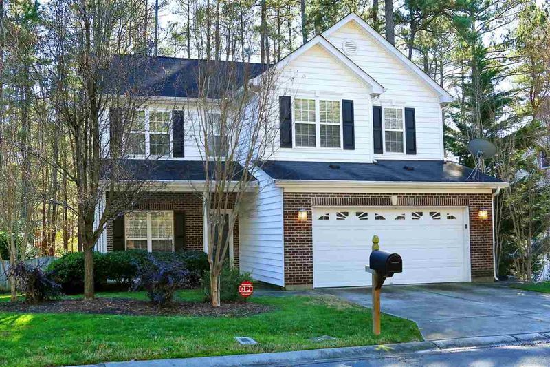 210 Lakeshore Dr, Durham, NC 27713