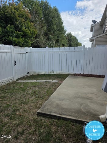 210 Leighann Ridge Ln, Rolesville, NC 27571