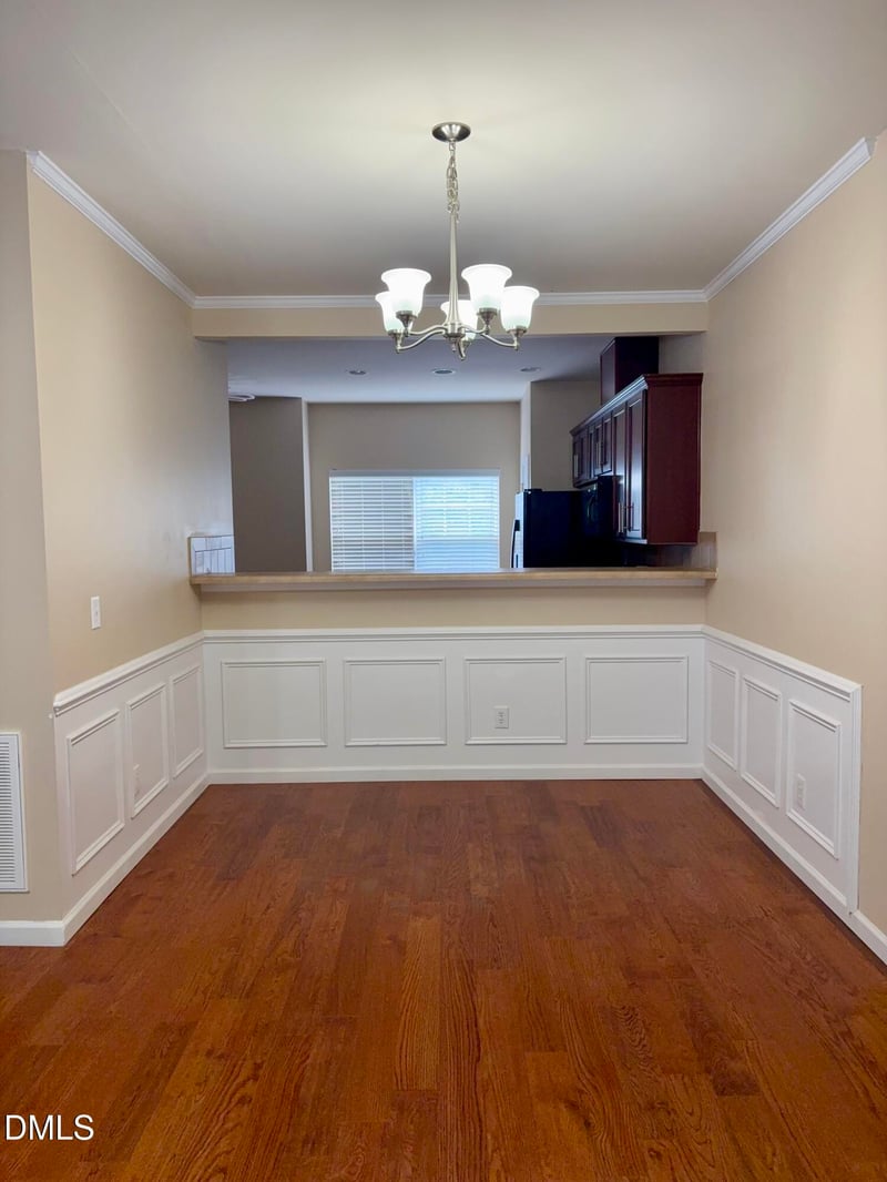 210 Linden Park Ln, Cary, NC 27519