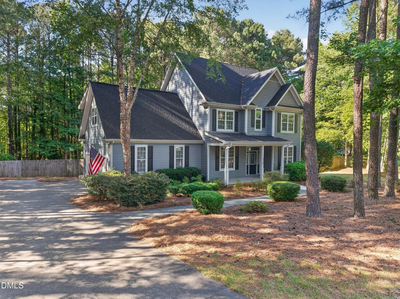 210 Longwood Dr, Youngsville, NC 27596