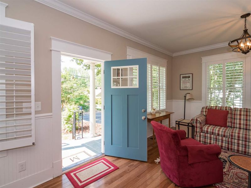 210 W Markham Ave, Durham, NC 27701