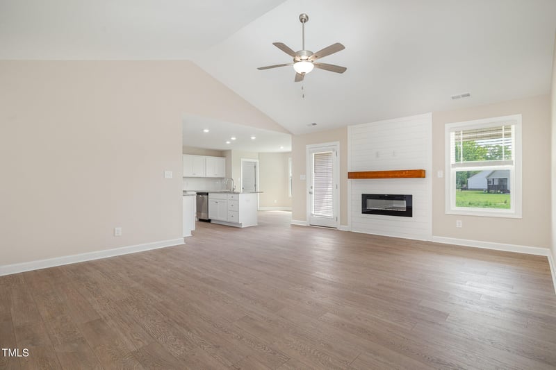 210 Maxwell Farm Ln, Selma, NC 27576