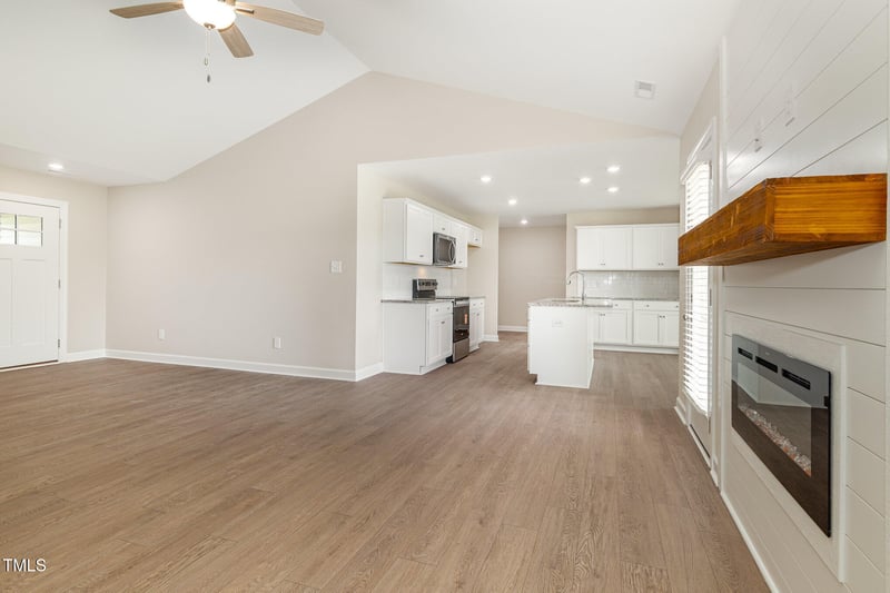 210 Maxwell Farm Ln, Selma, NC 27576