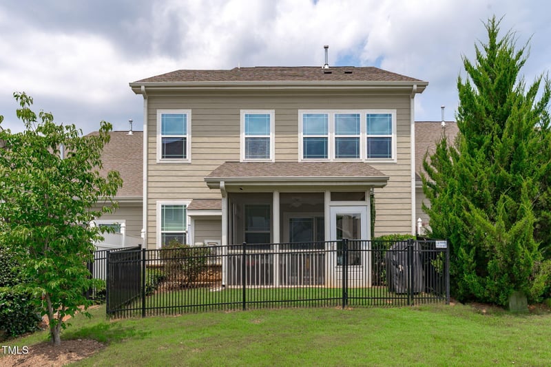 210 Mayfield Dr, Apex, NC 27539