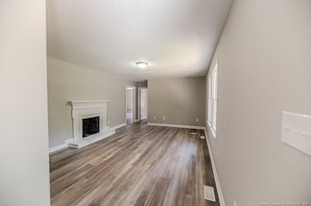 210 Monroe Ave, Sanford, NC 27330