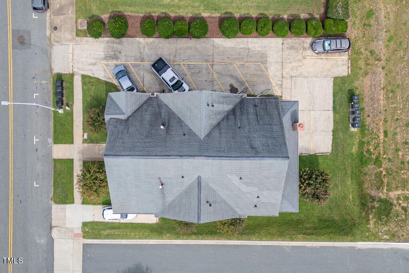 210 E Morehead St, Burlington, NC 27215
