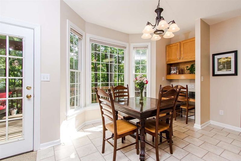 210 Muir Woods Dr, Cary, NC 27513