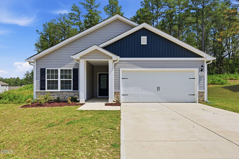 210 New Villas St, Angier, NC 27501