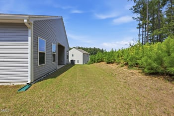210 New Villas St, Angier, NC 27501