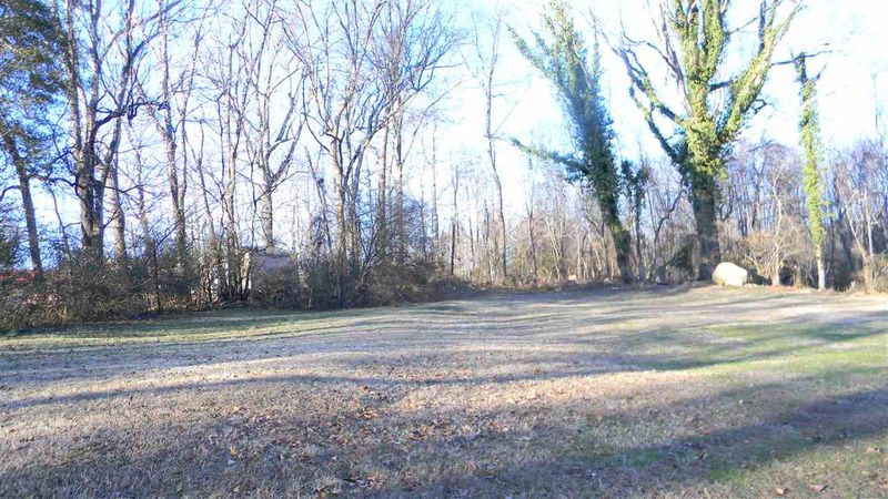 210 Nichols Ave, Roxboro, NC 27573