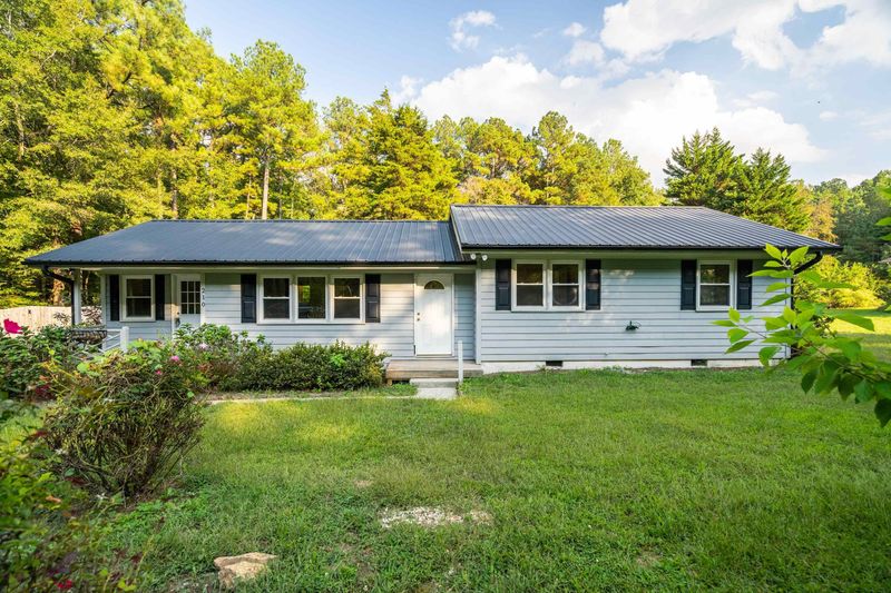 210 Oakcrest Dr, Franklinton, NC 27525