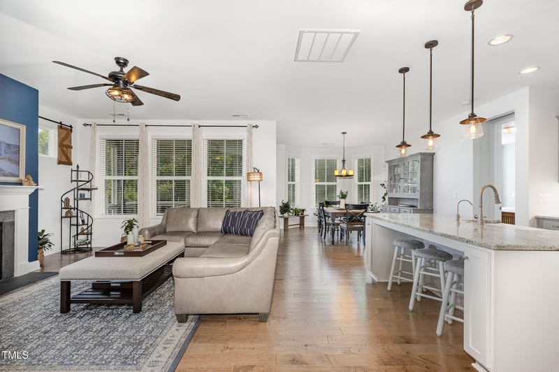 210 Olde Liberty Dr, Youngsville, NC 27596