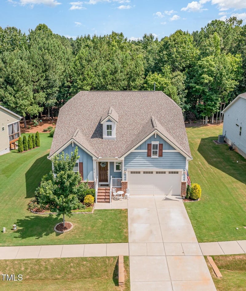 210 Olde Liberty Dr, Youngsville, NC 27596