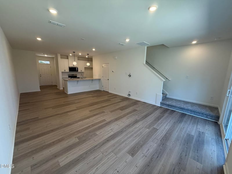 210 Parker Ln, Mebane, NC 27302