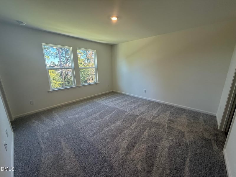 210 Parker Ln, Mebane, NC 27302