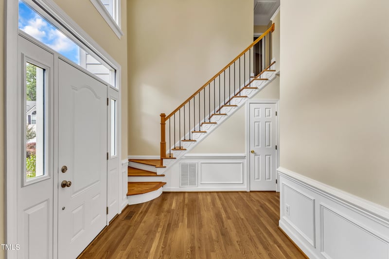 210 Preston Pines Dr, Cary, NC 27513