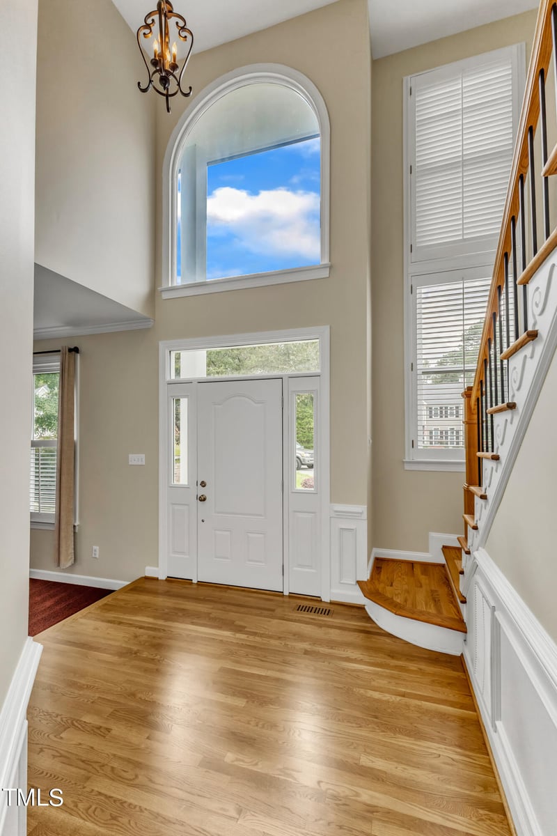 210 Preston Pines Dr, Cary, NC 27513