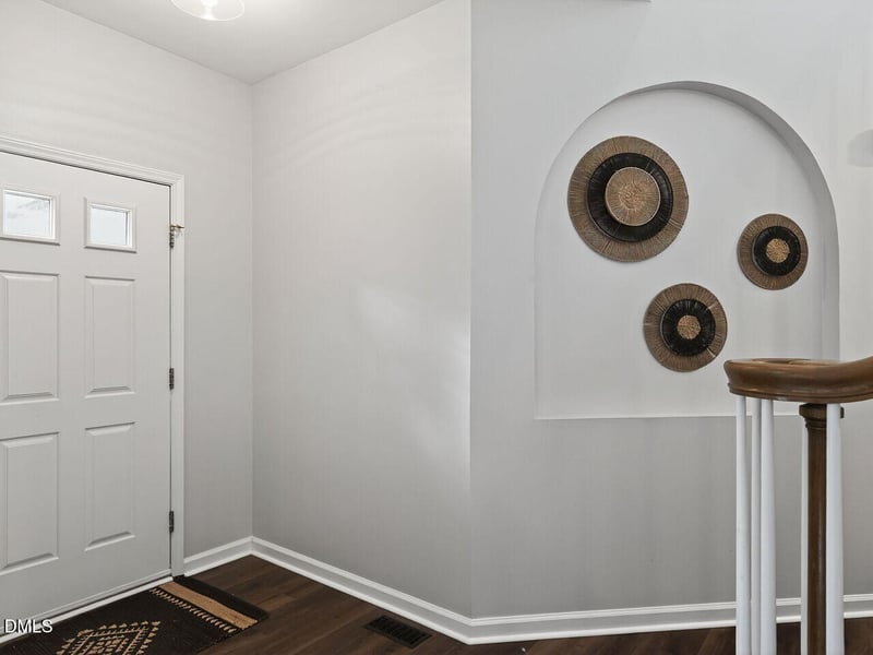 210 Sarabande Dr, Cary, NC 27513