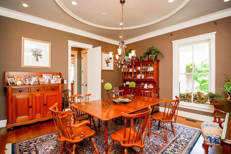 210 Shad Ln, Apex, NC 27523