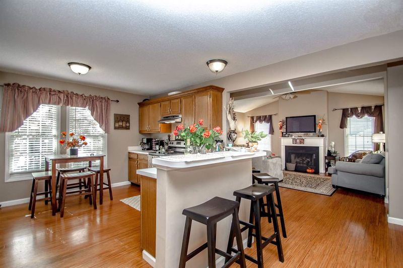 210 Snow Camp Dr, Cary, NC 27519