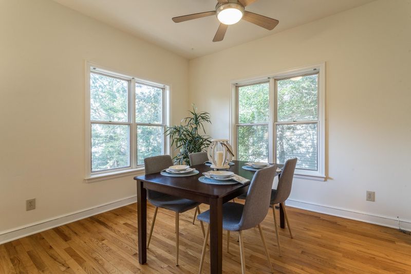 210 Spring Ln #210, Chapel Hill, NC 27514