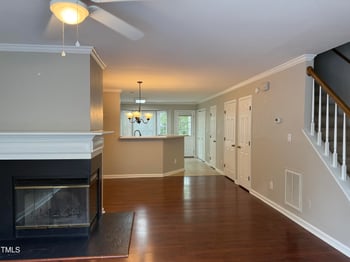 210 Standish Dr, Chapel Hill, NC 27517