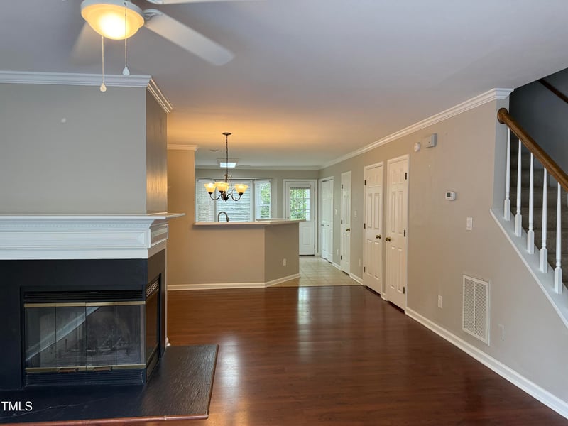 210 Standish Dr, Chapel Hill, NC 27517