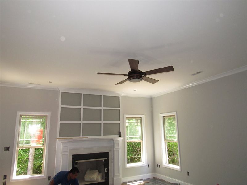 210 Summit Overlook Dr, Clayton, NC 27527
