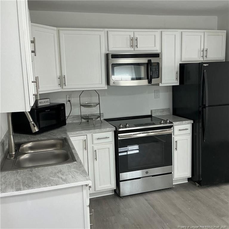 210 Sunset Ave, Fayetteville, NC 28301