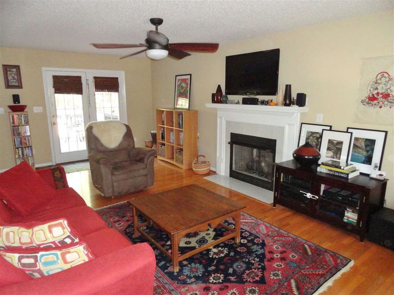 210 Tast Dr, Wendell, NC 28334