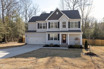 210 Thornwood Ln, Youngsville, NC 27596