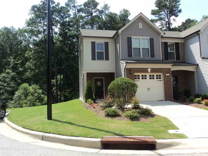 210 Tuftin Dr, Durham, NC 27703